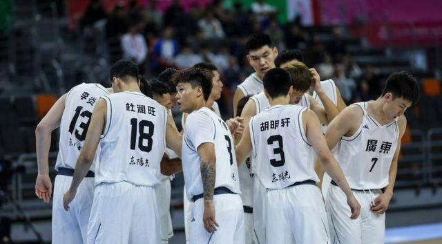 星空体育中国-奥兰多魔术训练开放日；加时末段防线松动引欢呼；法国杯在即；球队文化再被提及的简单介绍-星空体育中国